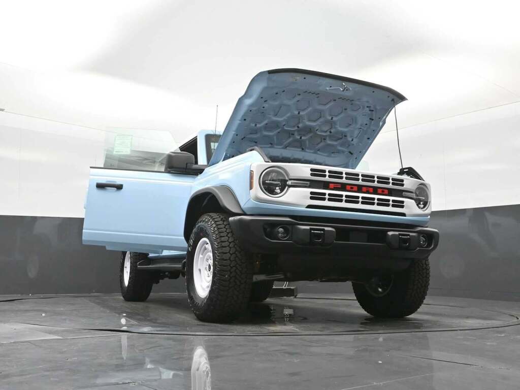 2025 Ford Bronco Heritage Edition