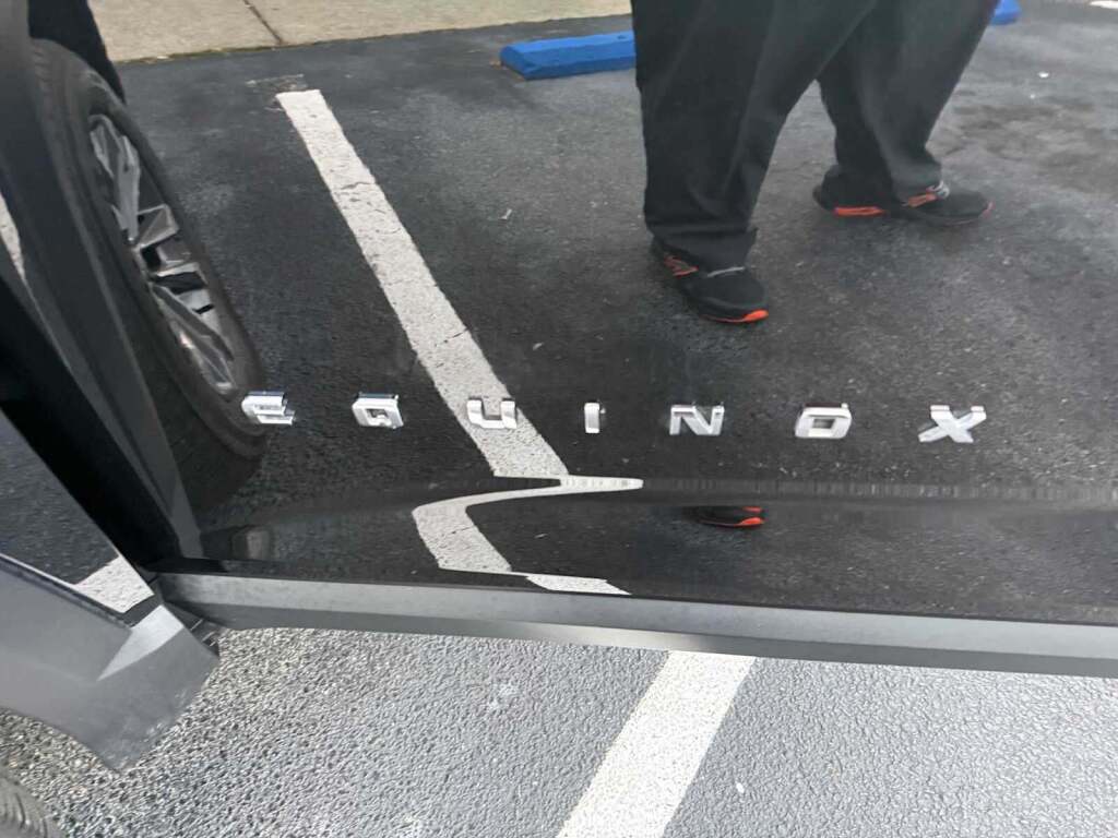 2025 Chevrolet Equinox FWD LT