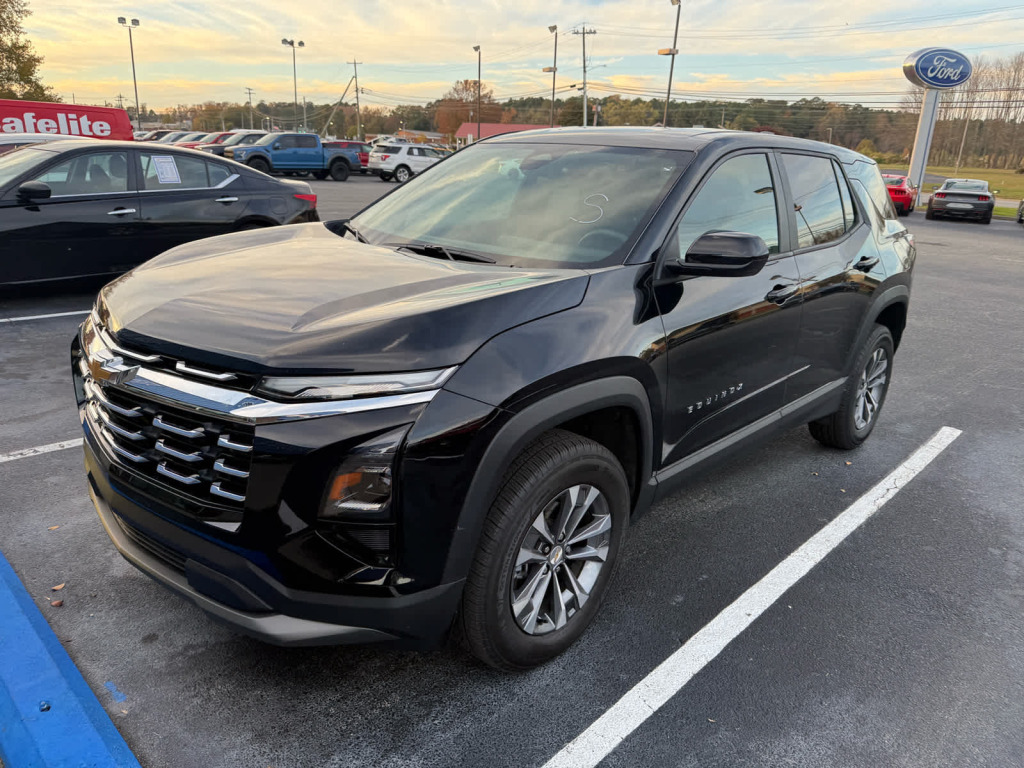 2025 Chevrolet Equinox FWD LT