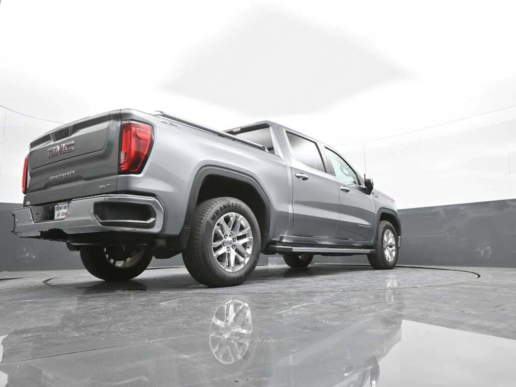 2020 GMC Sierra 1500 4WD Crew Cab Short Box SLT