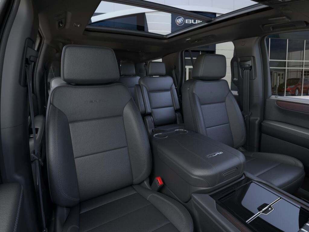 2026 GMC Yukon 4WD Denali