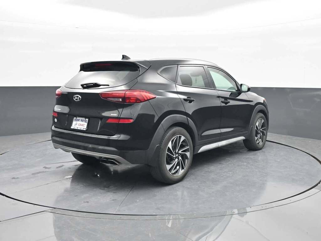 2020 Hyundai Tucson Sport