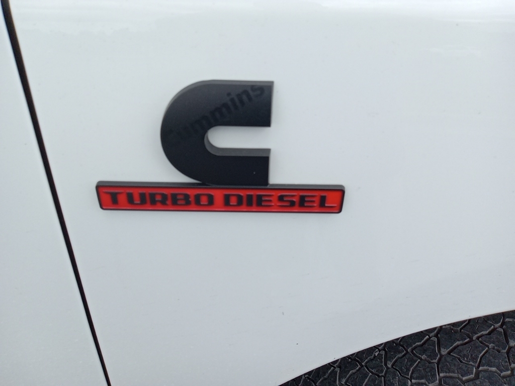 2022 Ram 3500 Chassis Tradesman/SLT/Laramie/Limited