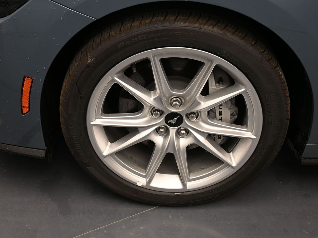 2025 Ford Mustang GT Premium Fastback