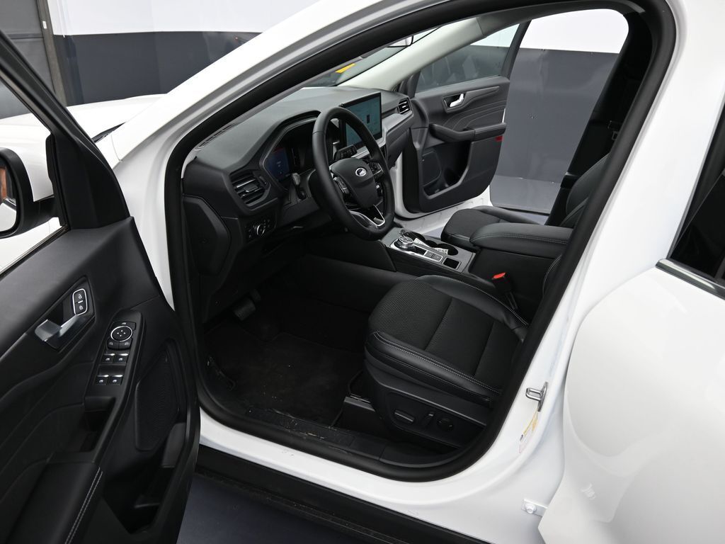 2025 Ford Escape PHEV