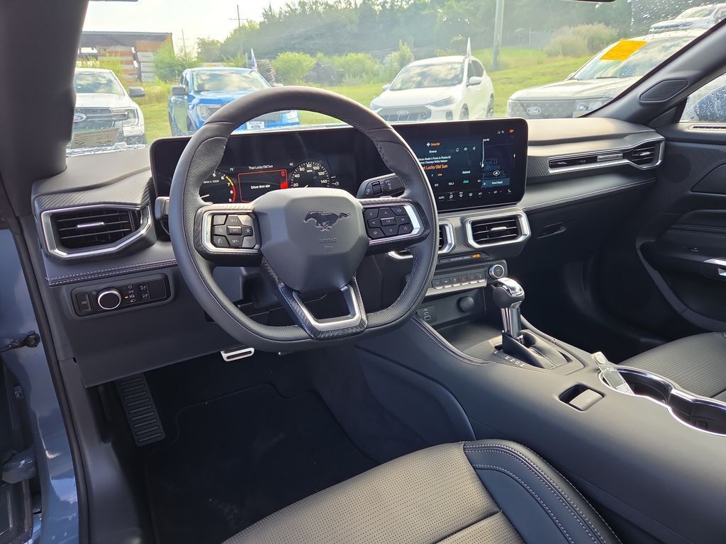 2025 Ford Mustang GT Premium Fastback