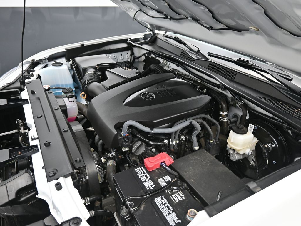 2023 Toyota Tacoma SR V6