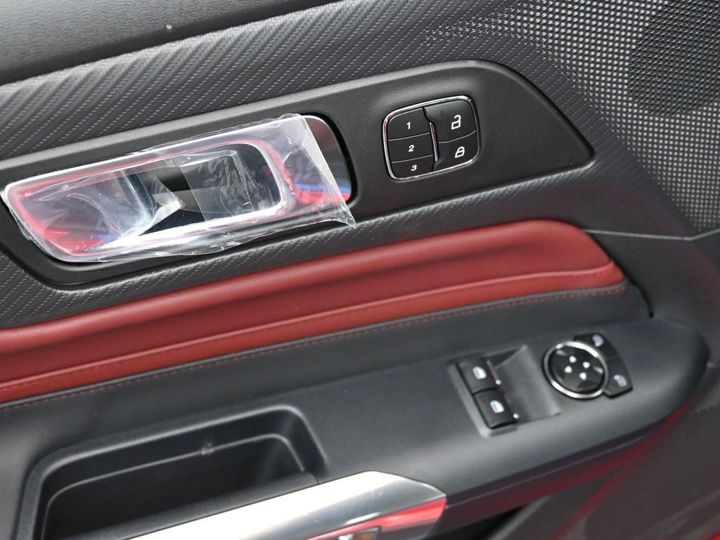 2025 Ford Mustang GT Premium Fastback