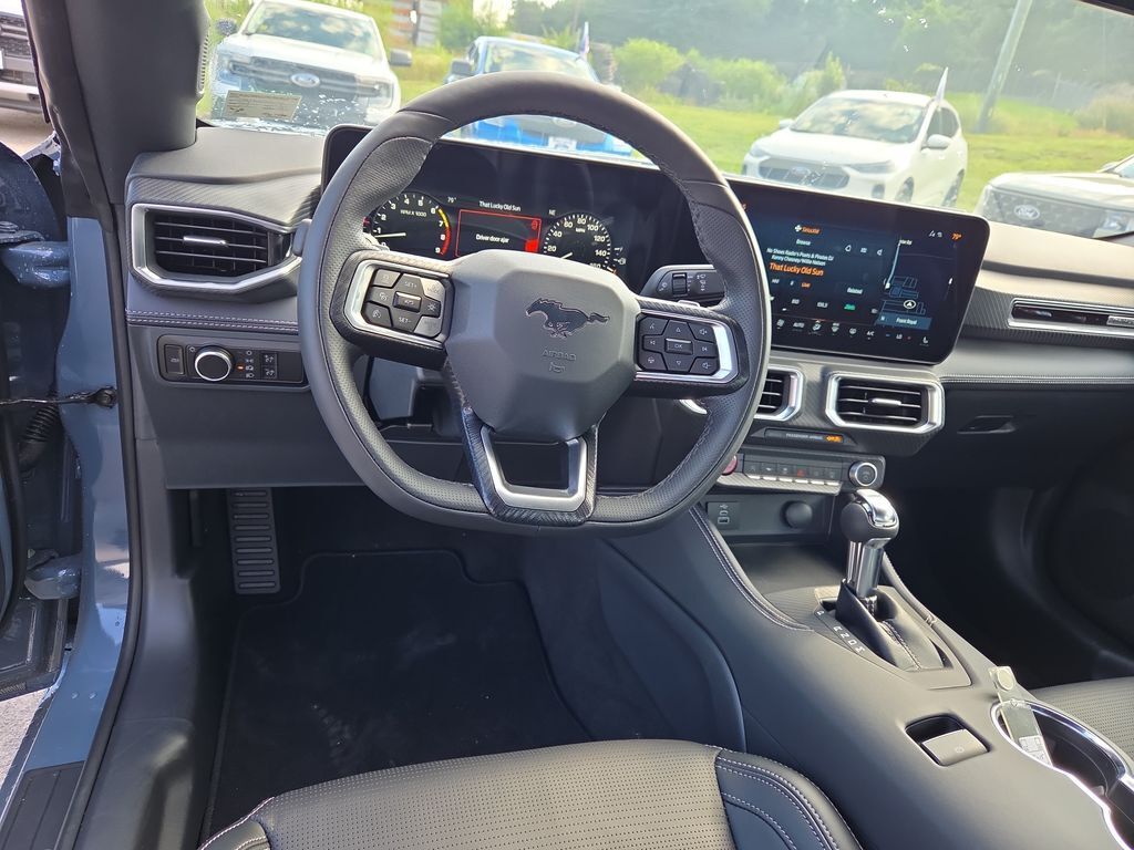 2025 Ford Mustang GT Premium Fastback