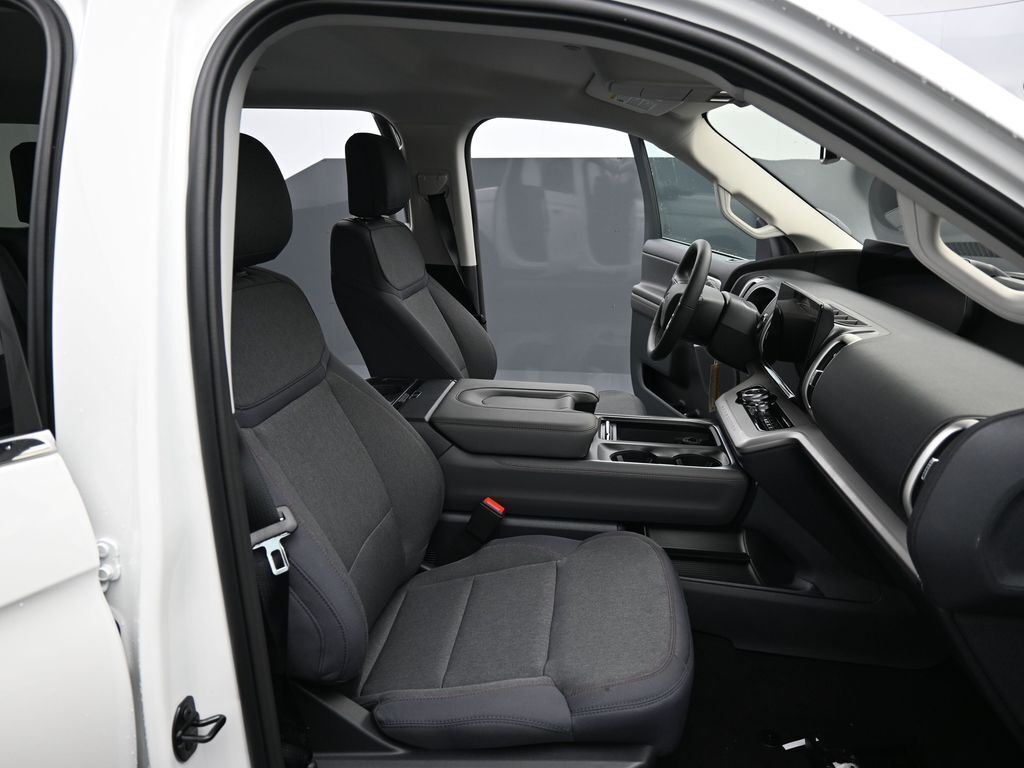 2025 Ford Expedition Active MAX