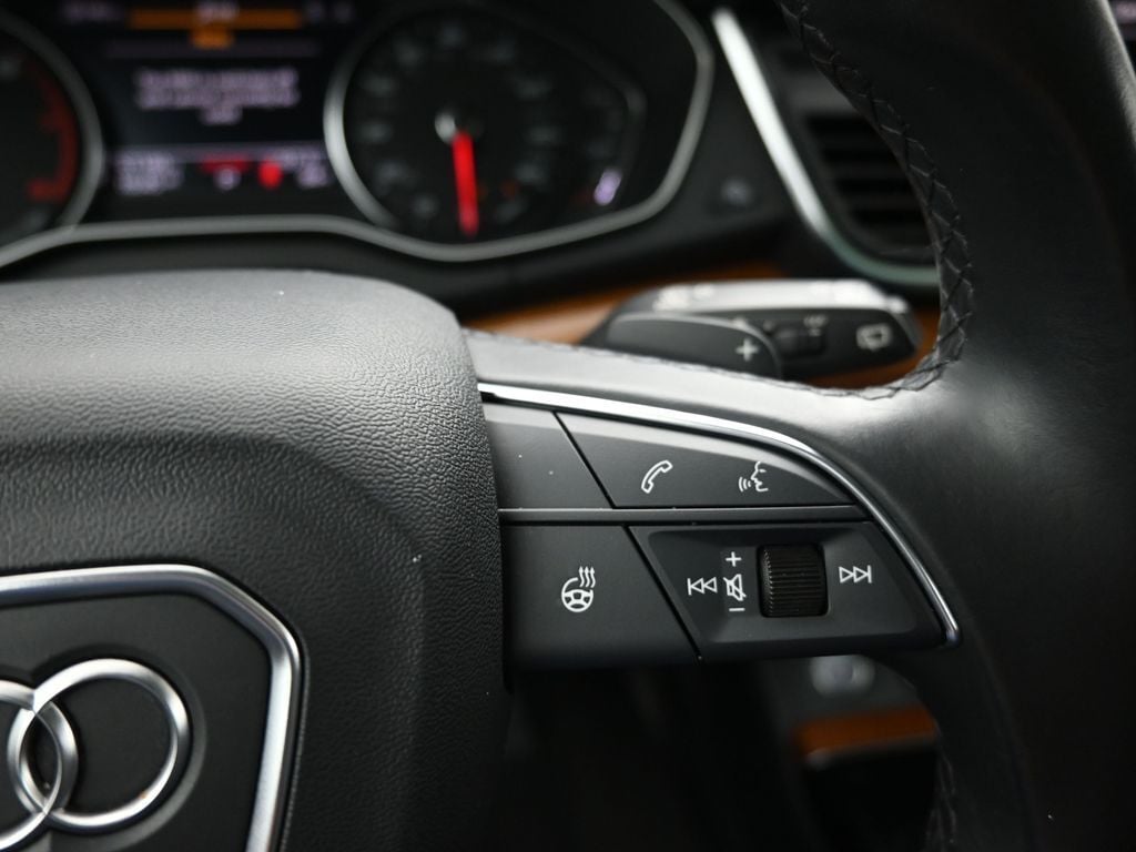 2023 Audi Q5 Premium 40 TFSI quattro S tronic