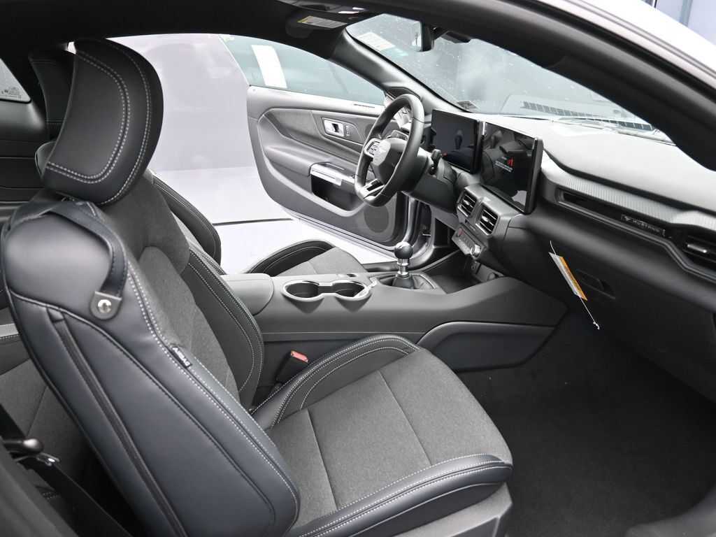 2025 Ford Mustang GT Fastback