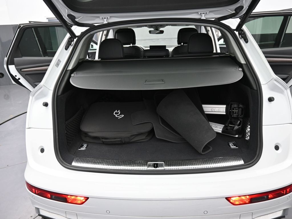 2021 Audi Q5 Premium Plus 55 TFSI e quattro S tronic