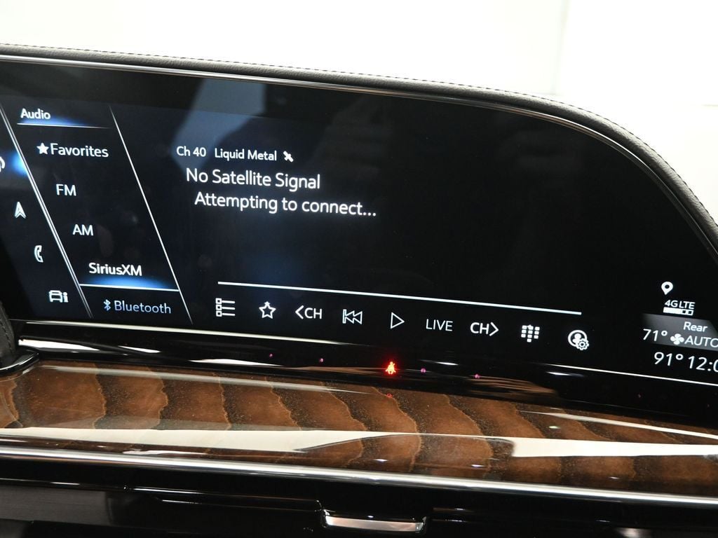 2023 Cadillac Escalade 4WD Sport Platinum