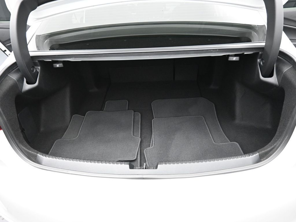 2023 Acura TLX Standard