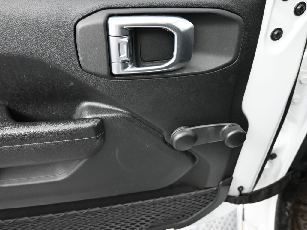 2023 Jeep Wrangler 2-Door Sport 4x4