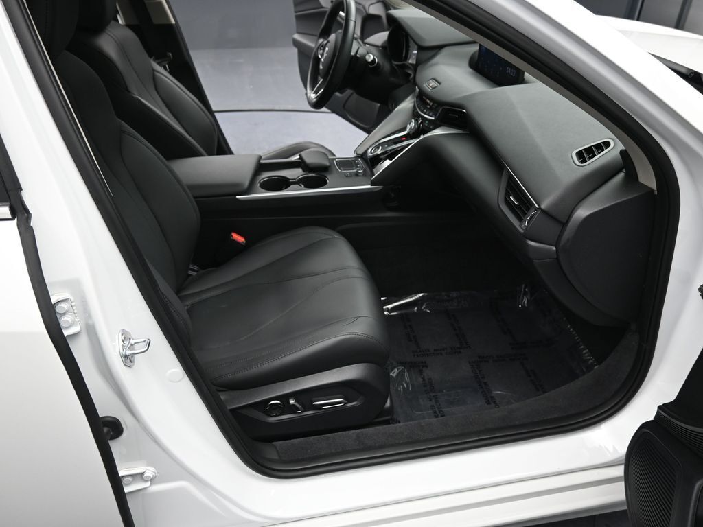 2023 Acura TLX Standard