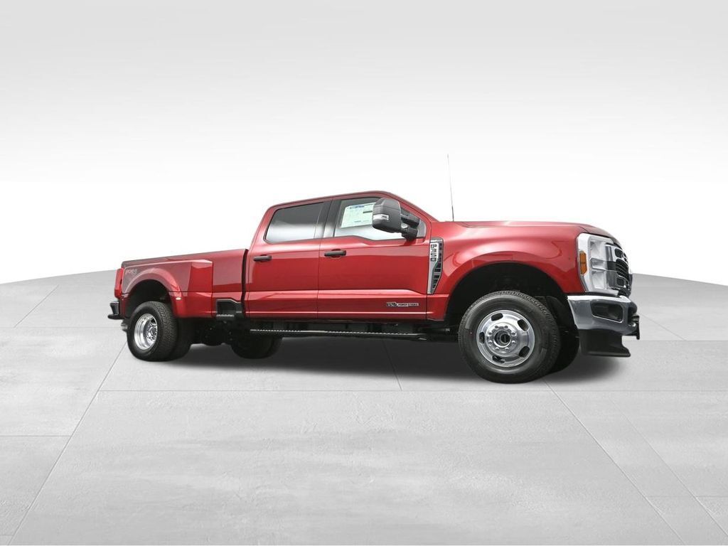 2025 Ford F-350 XLT