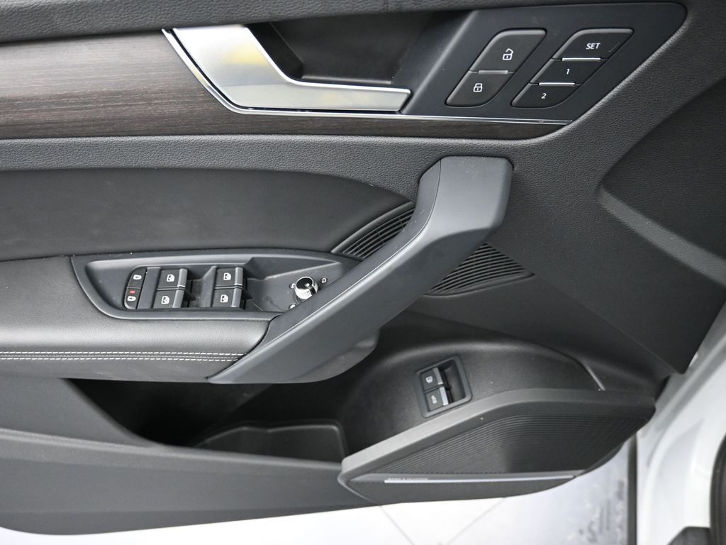 2021 Audi Q5 Premium Plus 55 TFSI e quattro S tronic