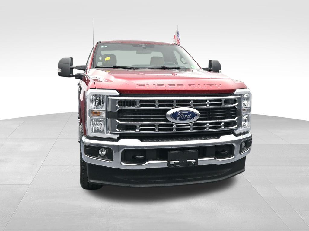 2025 Ford F-350 XLT