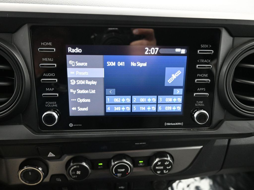 2022 Toyota Tacoma SR