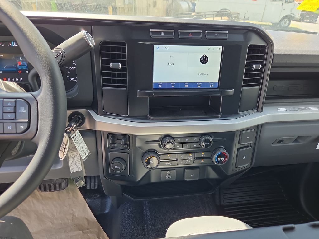 2024 Ford F-350 Chassis XL