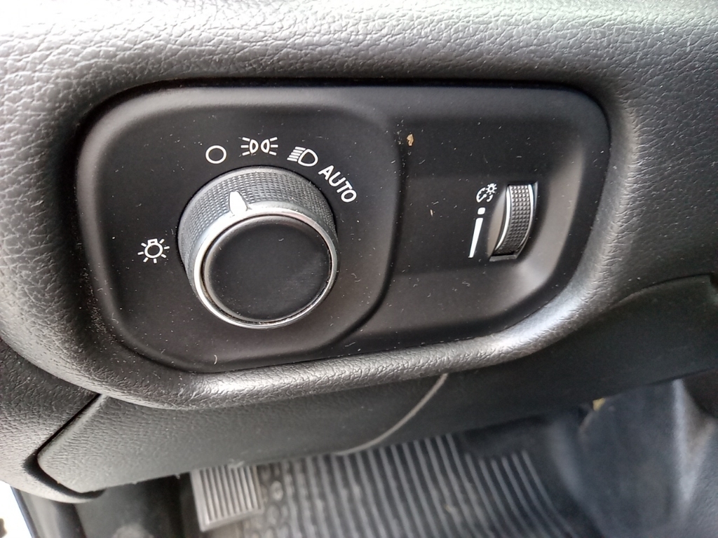 2022 Ram 3500 Chassis Tradesman/SLT/Laramie/Limited