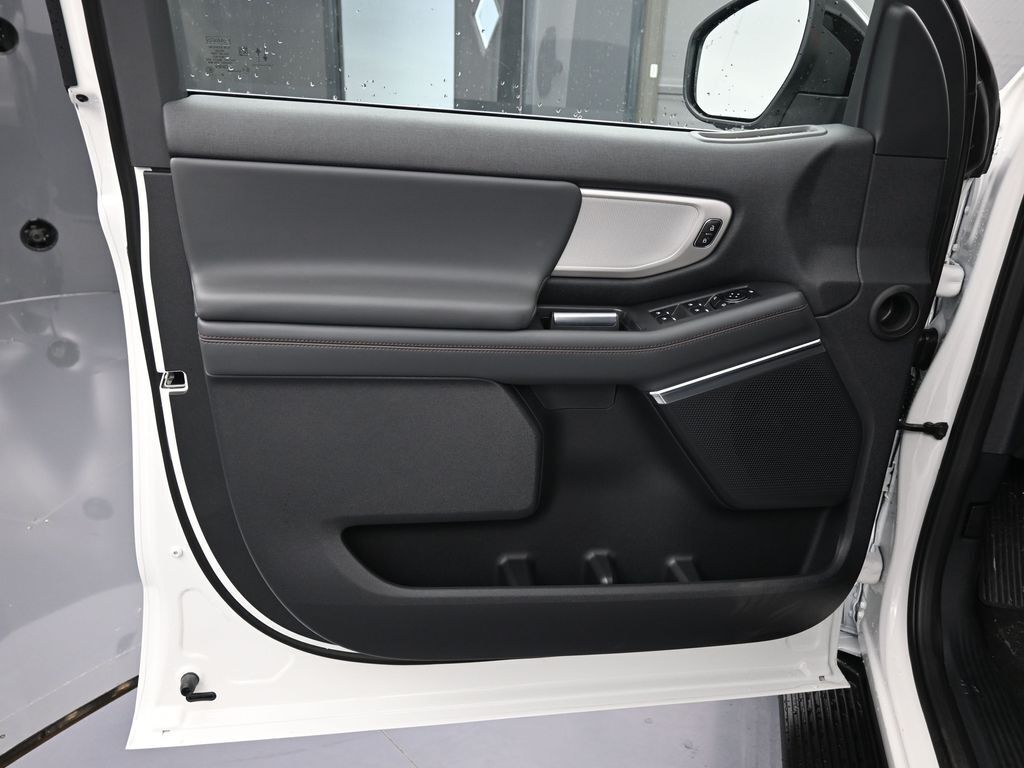 2025 Ford Expedition Active MAX