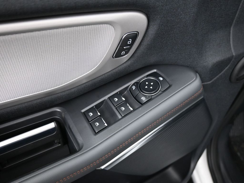 2025 Ford Expedition Active MAX