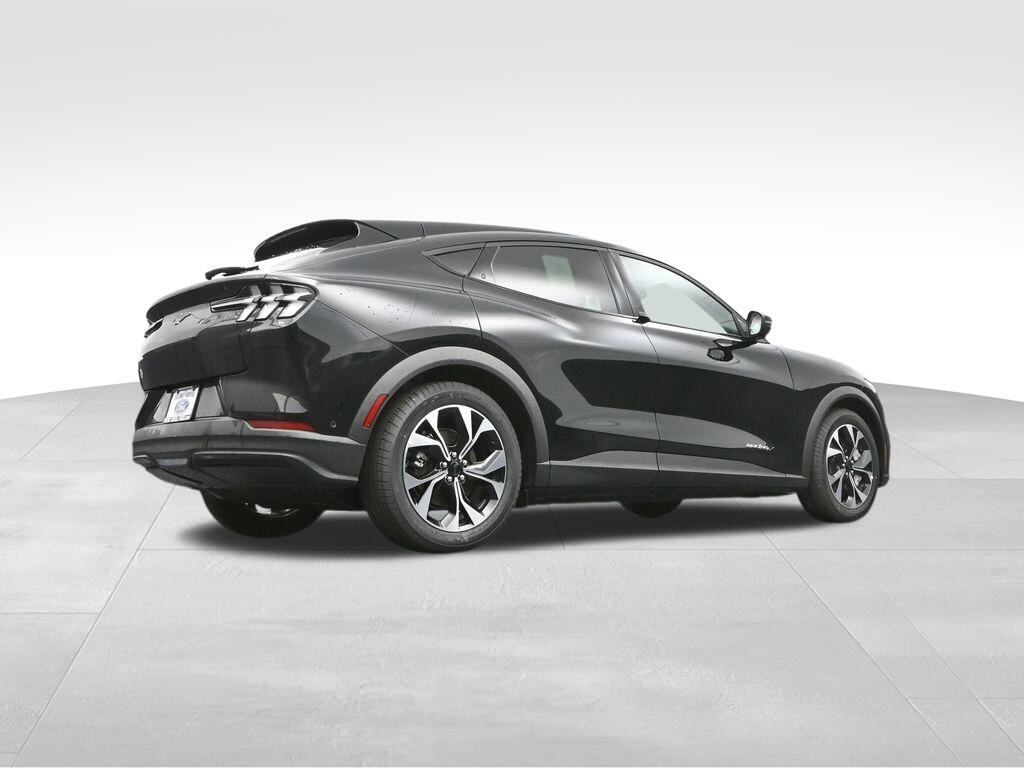 2024 Ford Mustang Mach-E Select