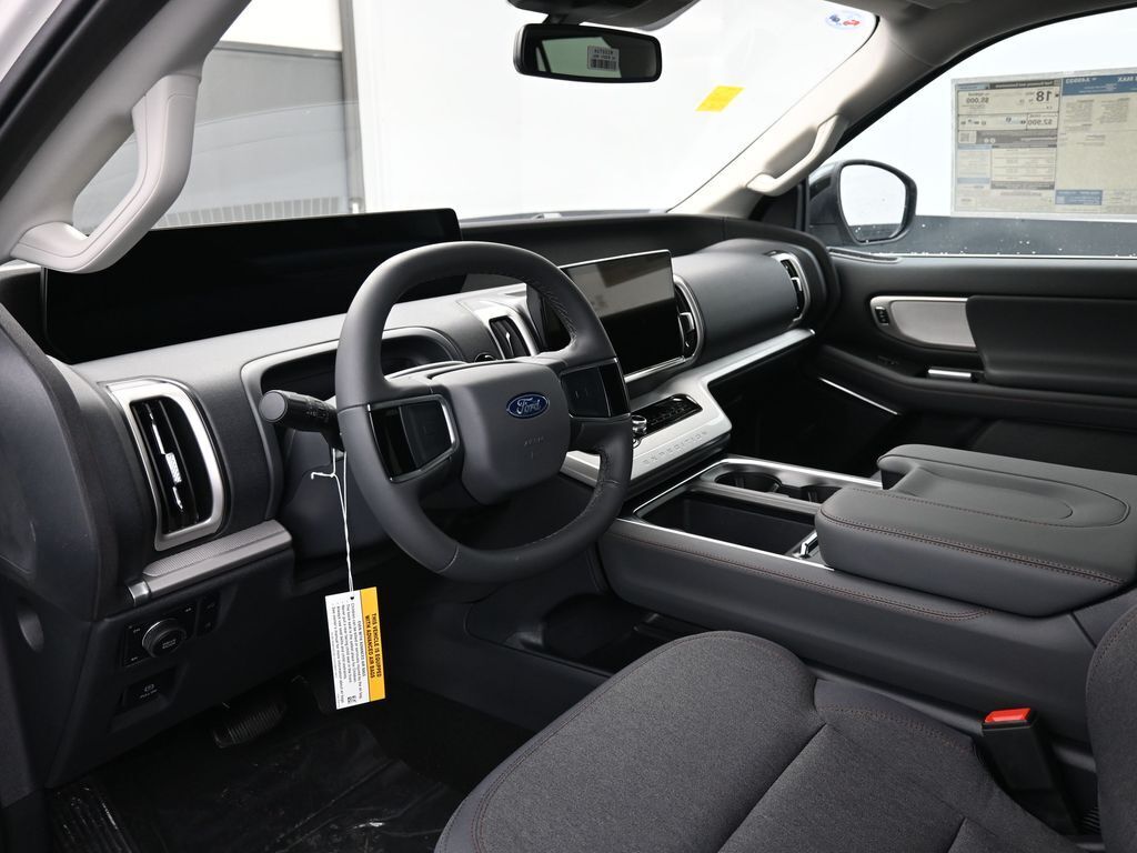 2025 Ford Expedition Active MAX