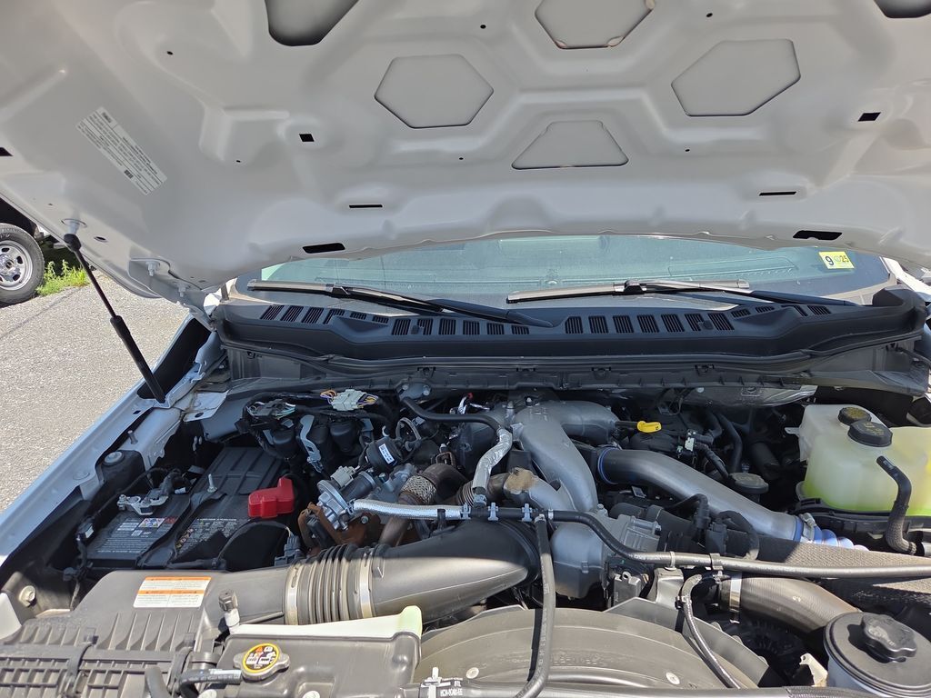 2024 Ford F-350 Chassis XL