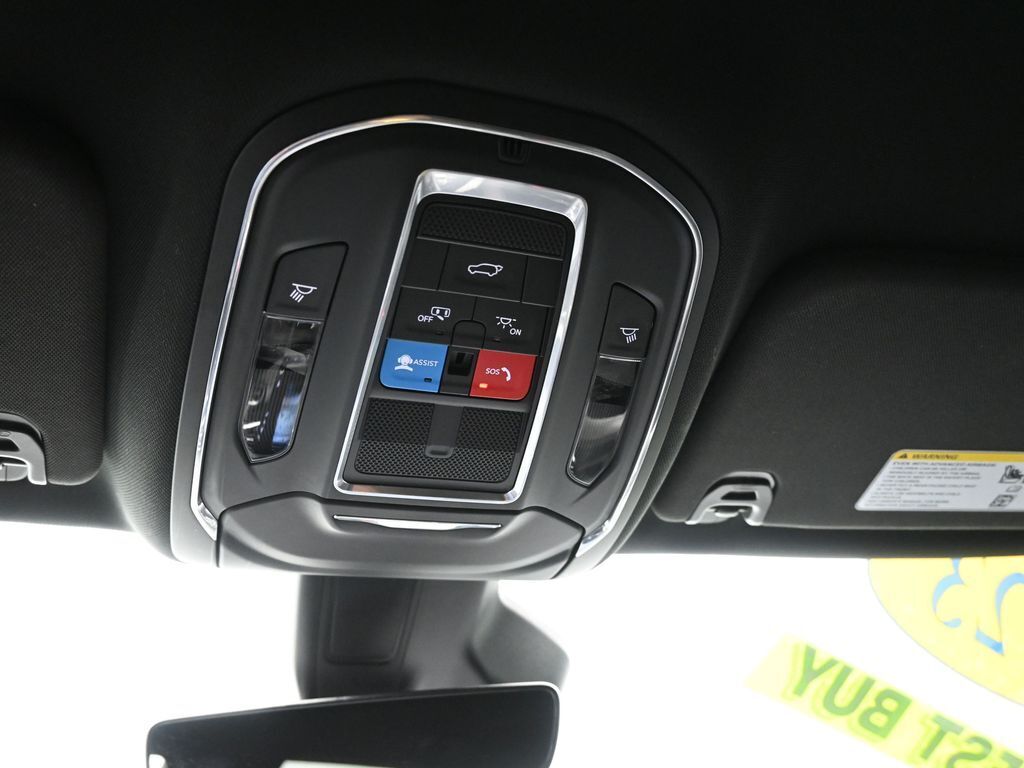 2023 Jeep Wagoneer L Series III 4x4