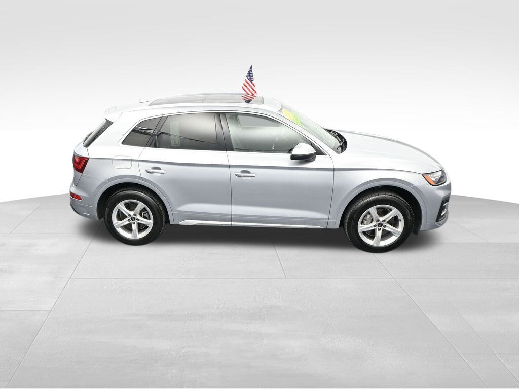 2023 Audi Q5 Premium 40 TFSI quattro S tronic