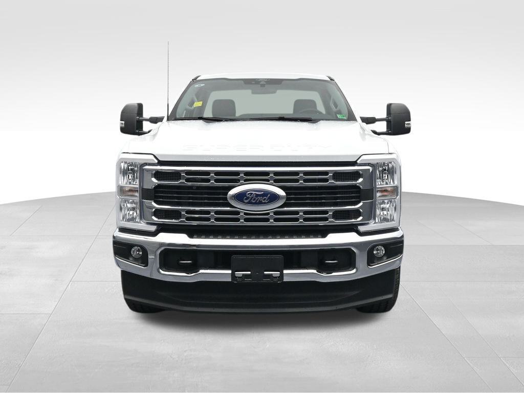 2025 Ford F-350 XLT