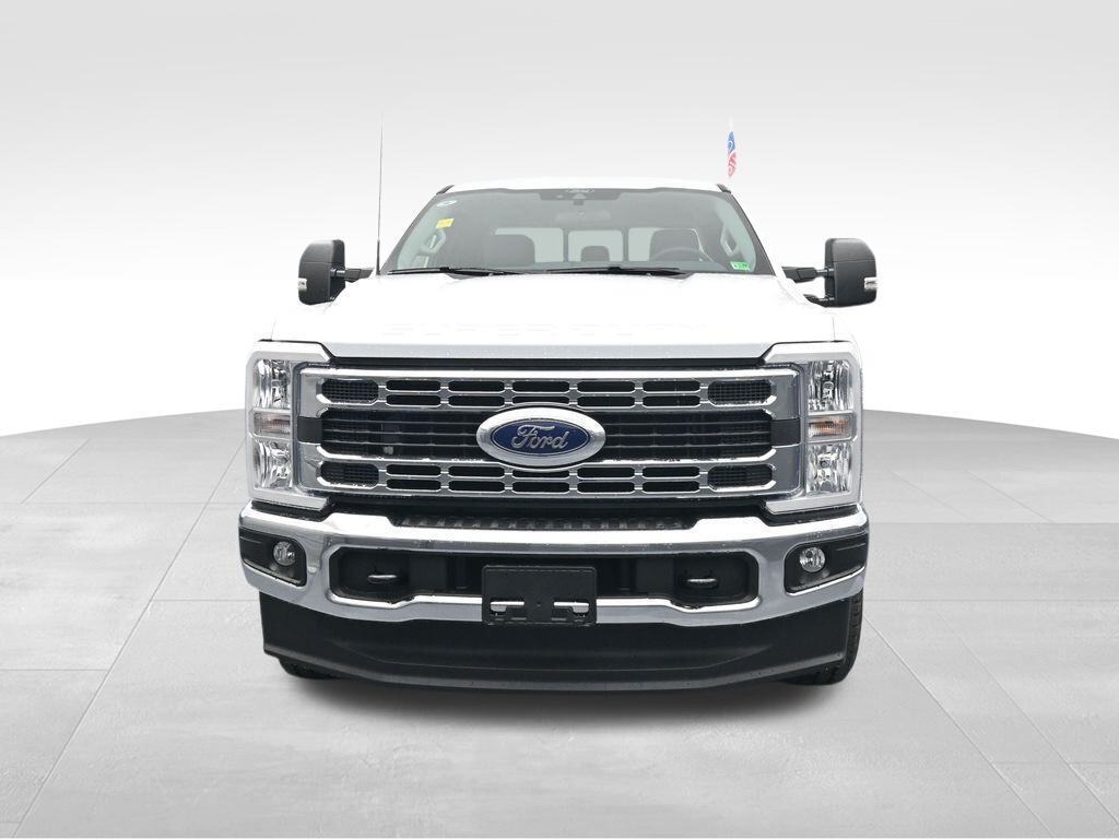 2026 Ford F-350 XLT