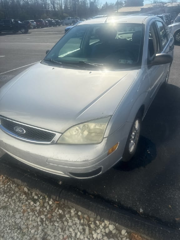 2005 Ford Focus ZX4