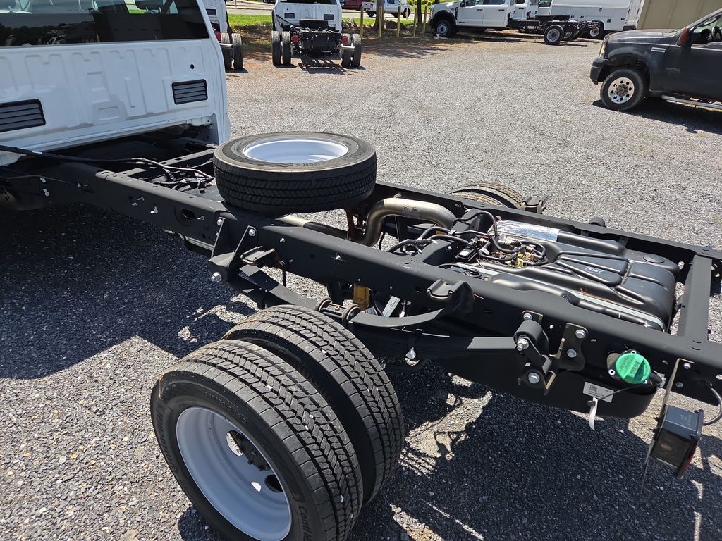 2024 Ford F-450 Chassis XL