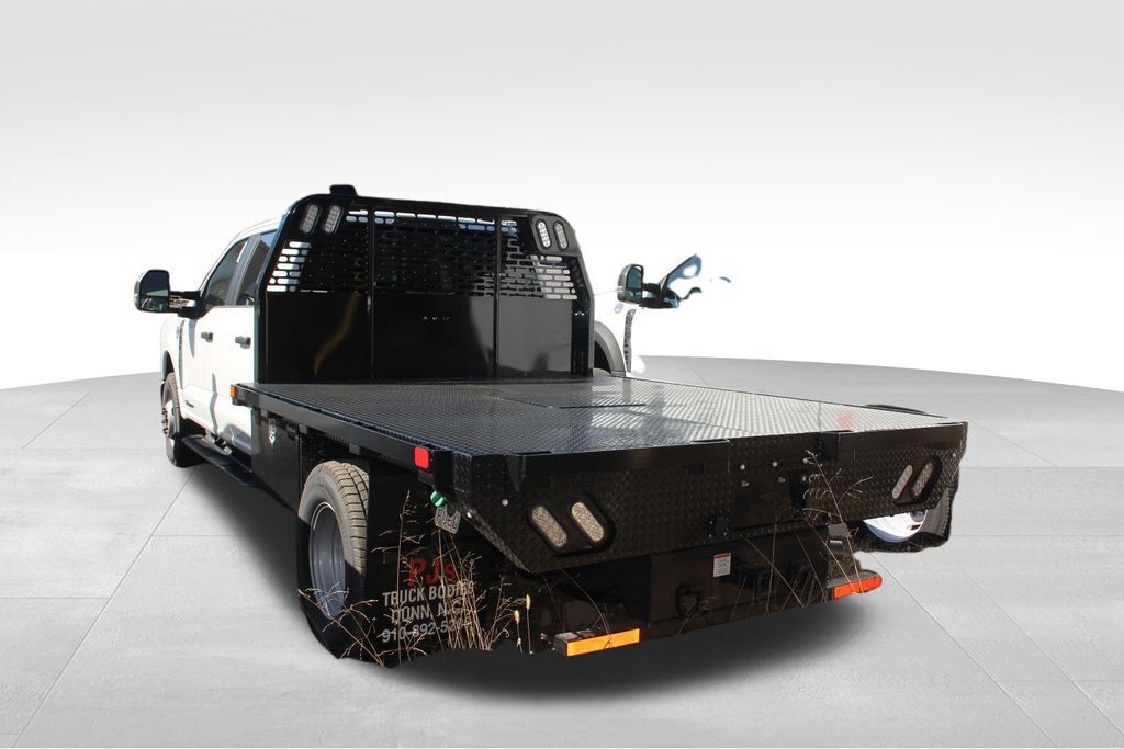 2024 Ford F-350 Chassis XL