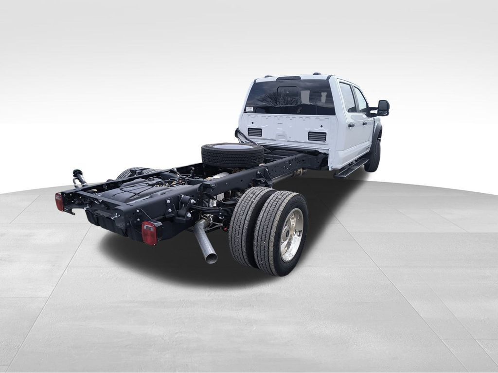 2024 Ford F-450 Chassis XL
