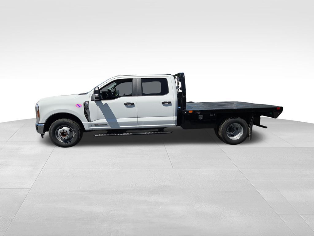 2024 Ford F-350 Chassis XL
