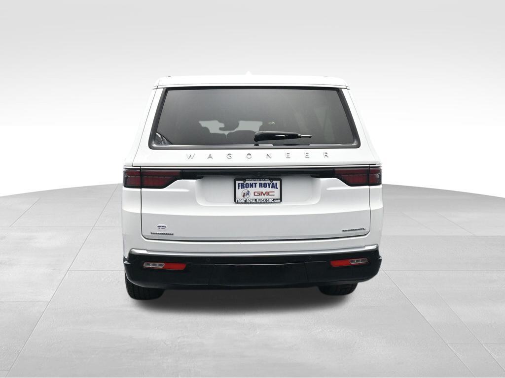 2023 Jeep Wagoneer L Series III 4x4