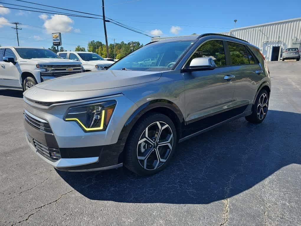 2023 Kia Niro SX Touring