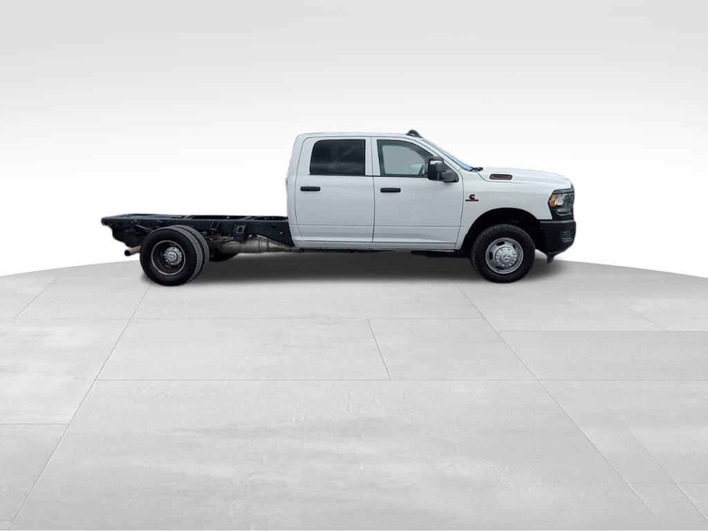 2022 Ram 3500 Chassis Tradesman/SLT/Laramie/Limited