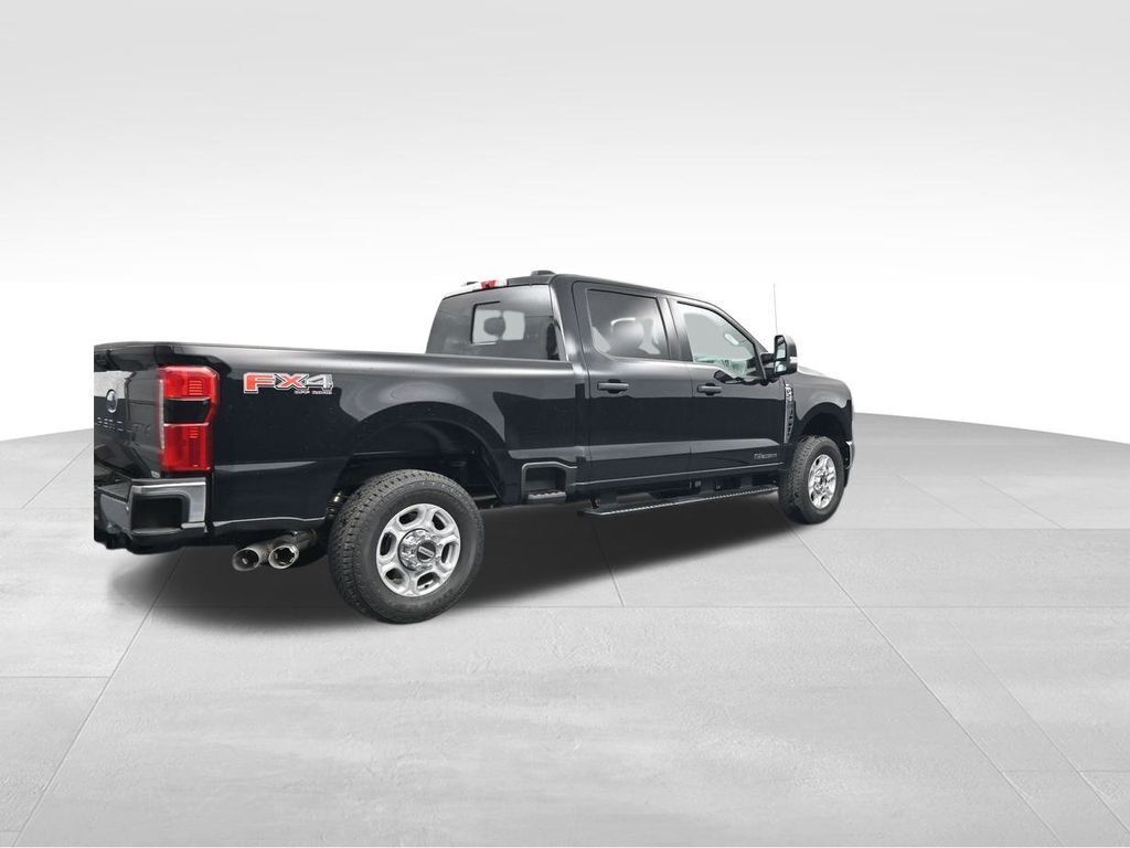 2025 Ford F-250 XLT