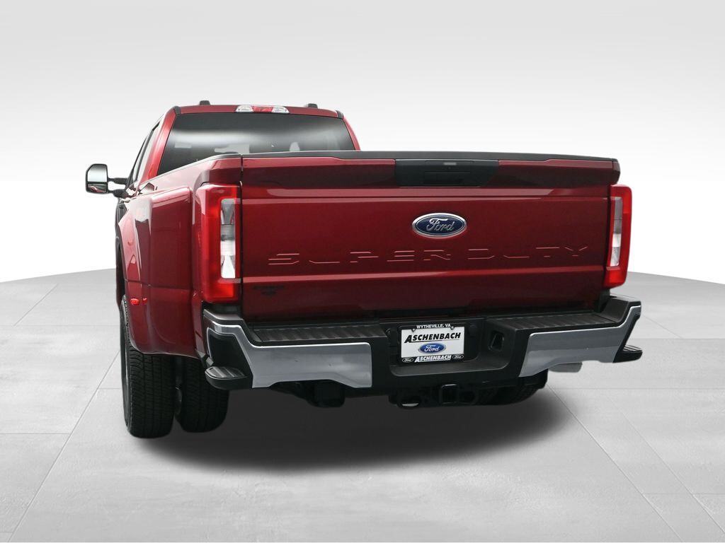 2025 Ford F-350 XLT