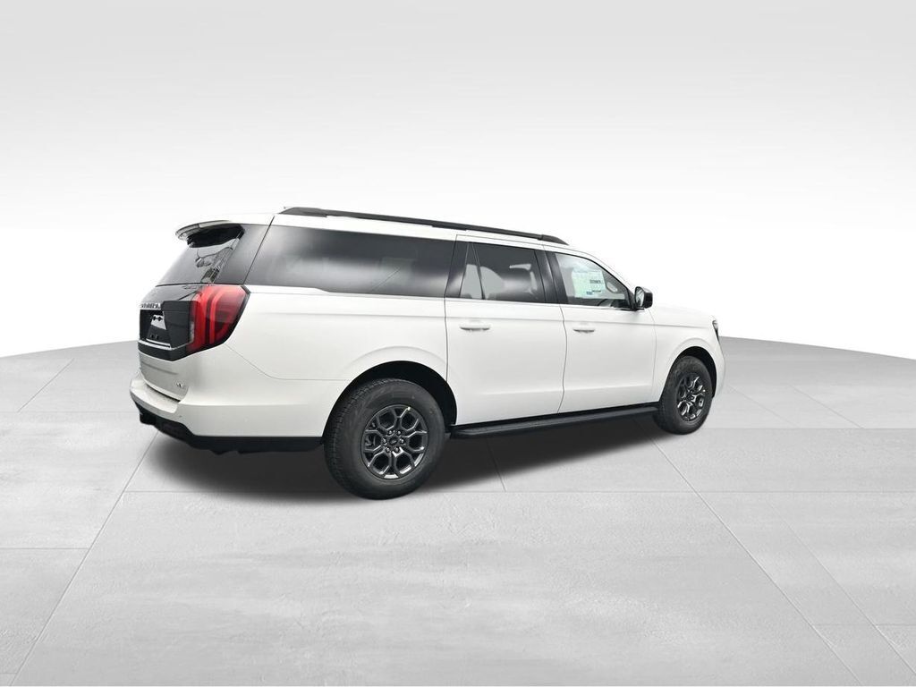 2025 Ford Expedition Active MAX