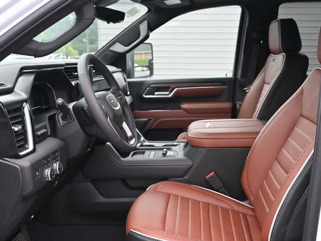 2025 GMC Sierra 2500HD Denali Ultimate