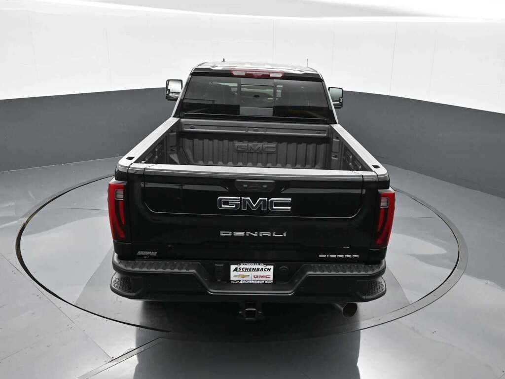 2025 GMC Sierra 2500HD Denali Ultimate