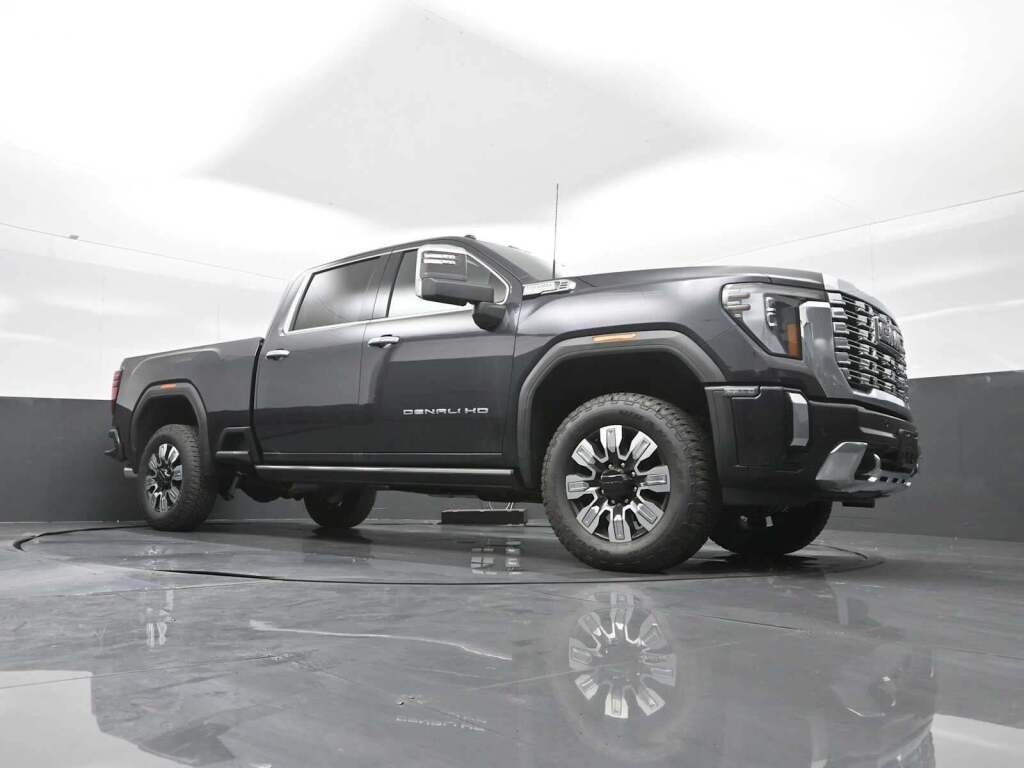 2025 GMC Sierra 2500HD Denali